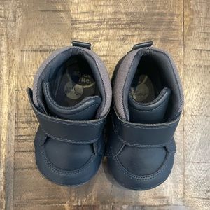 Stride Rite Soft Motion First Walker Navy Baby Boy Boots - NWOT - Size 4.5 W